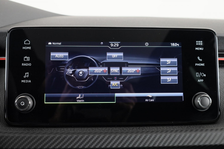 Škoda Kamiq Monte Carlo 1.0 TSI 115 pk | Led Matrix | Winter pakket | Panoramadak | Achteruitrijcamera