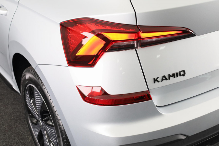 Škoda Kamiq Monte Carlo 1.0 TSI 115 pk | Led Matrix | Winter pakket | Panoramadak | Achteruitrijcamera