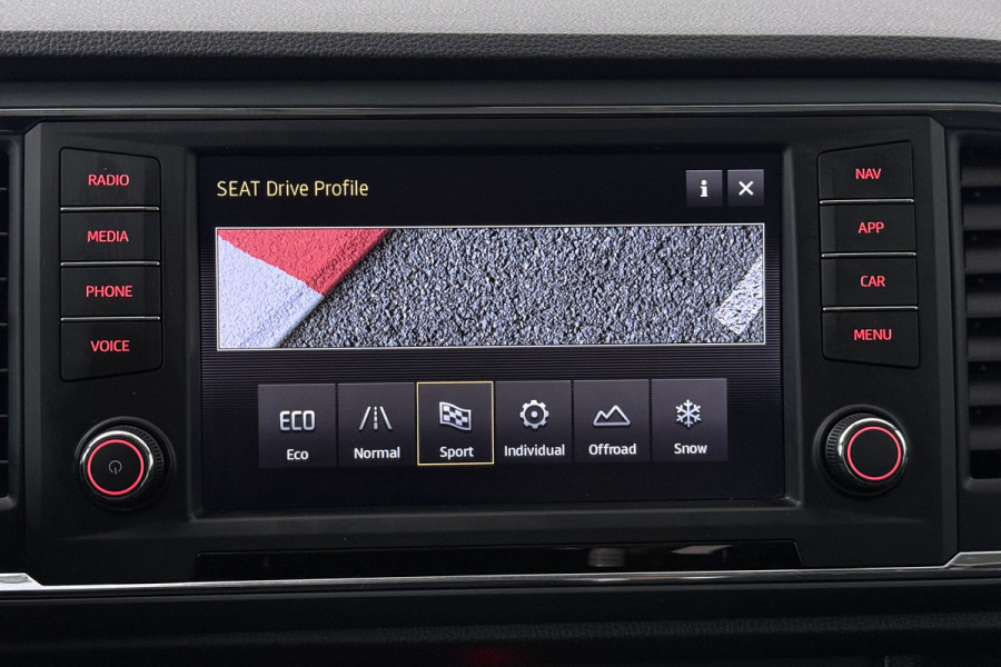 Seat Ateca 1.4 EcoTSI Xcellence 4DRIVE (TREKHAAK, STOELVERWARMING, CRUISE CONTROL, CARPLAY)