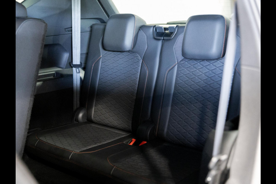 Seat Tarraco 1.5 TSI FR Business Intense 7p. / 150pk / NAP / Rondomzicht camera / Dodehoek herkenning /