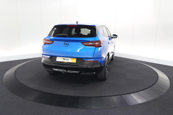 Opel Grandland 1.6 Turbo Plug-In Hybrid Level 4 | BOMVOL! | Trekhaak | Elektrische Kofferklep | Adaptieve Cruise Control | Leerpakket