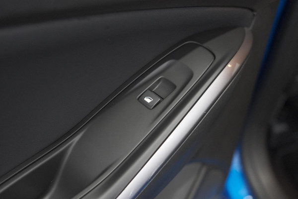 Opel Grandland 1.6 Turbo Plug-In Hybrid Level 4 | BOMVOL! | Trekhaak | Elektrische Kofferklep | Adaptieve Cruise Control | Leerpakket