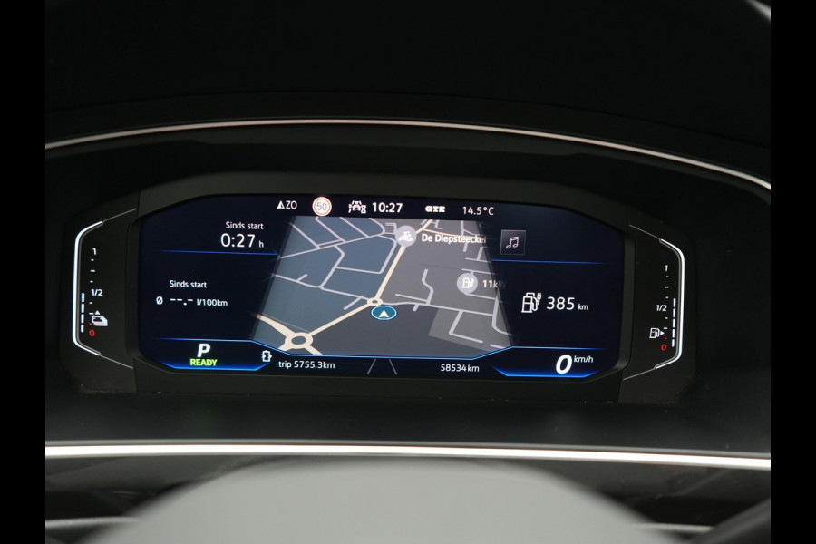 Volkswagen Tiguan 1.4 TSI eHybrid Life PHEV 245pk Dealer O.H. | SOH 97,6% | Trekhaak Af Fabriek | Adaptive Cruise | 360 Camera | IQ Light | Stoelen & Stuur Verwarmd | Keyless | BLIS | Apple Carplay | Navigatie | DAB | Plug In Hybrid |