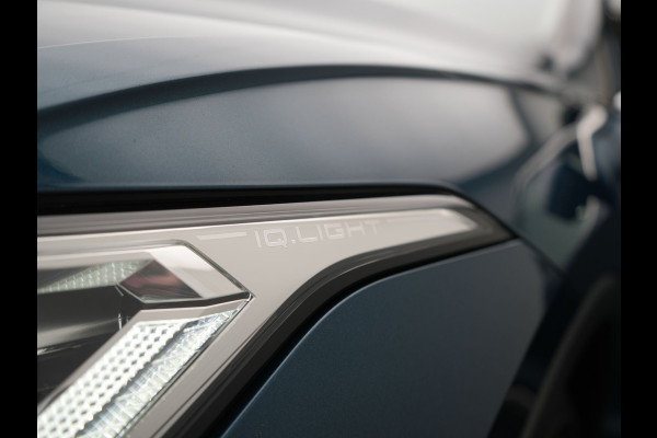 Volkswagen Tiguan 1.4 TSI eHybrid Life PHEV 245pk Dealer O.H. | SOH 97,6% | Trekhaak Af Fabriek | Adaptive Cruise | 360 Camera | IQ Light | Stoelen & Stuur Verwarmd | Keyless | BLIS | Apple Carplay | Navigatie | DAB | Plug In Hybrid |