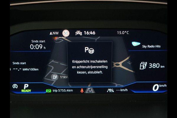 Volkswagen Tiguan 1.4 TSI eHybrid Life PHEV 245pk Dealer O.H. | SOH 97,6% | Trekhaak Af Fabriek | Adaptive Cruise | 360 Camera | IQ Light | Stoelen & Stuur Verwarmd | Keyless | BLIS | Apple Carplay | Navigatie | DAB | Plug In Hybrid |