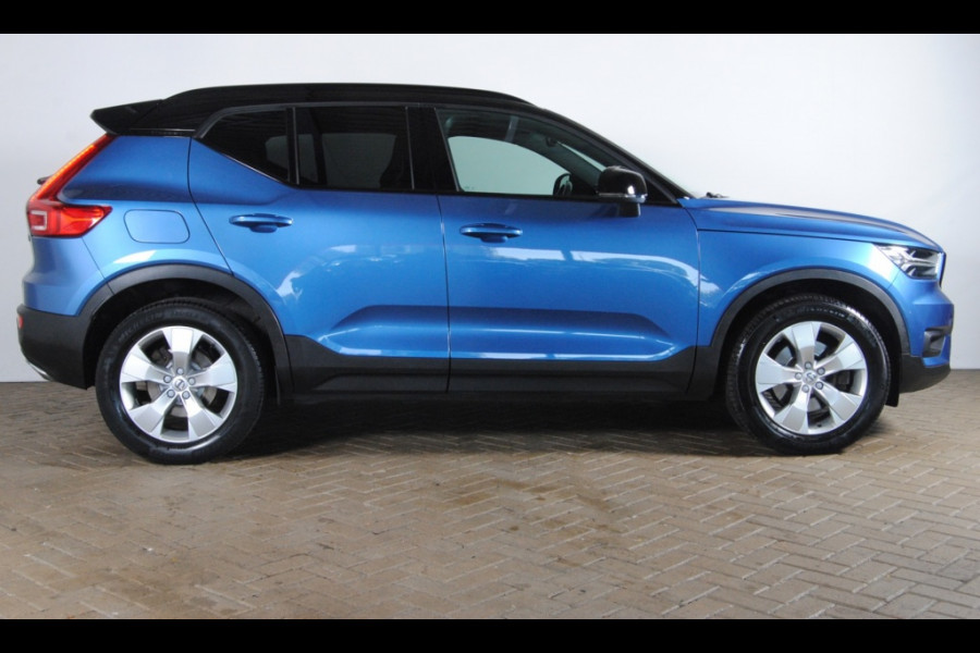 Volvo XC40 2.0 T4 AWD R-Design | H/K | Elec trekhaak | Carplay |