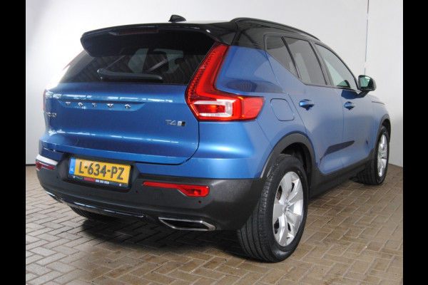 Volvo XC40 2.0 T4 AWD R-Design | H/K | Elec trekhaak | Carplay |