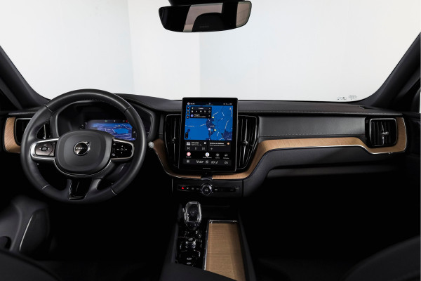 Volvo XC60 2.0 T6 Plug-in hybrid AWD Ultra Dark | Forest Lake | Adapt. Cruise | Stoel + Stuurverw. |  | 360 Camera | NAV + Carplay/Android | Elek. Klep | LM 21" | 1267