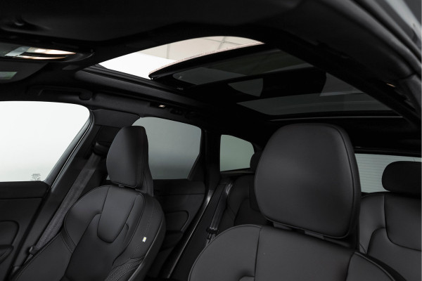 Volvo XC60 2.0 T6 Plug-in hybrid AWD Ultra Dark | Forest Lake | Adapt. Cruise | Stoel + Stuurverw. |  | 360 Camera | NAV + Carplay/Android | Elek. Klep | LM 21" | 1267
