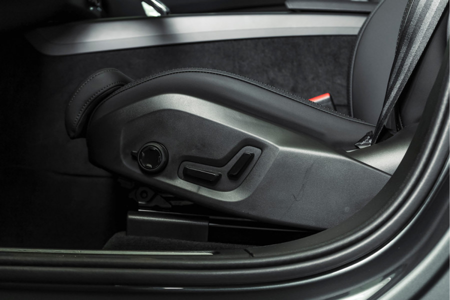 Volvo XC60 2.0 T6 Plug-in hybrid AWD Ultra Dark | Forest Lake | Adapt. Cruise | Stoel + Stuurverw. |  | 360 Camera | NAV + Carplay/Android | Elek. Klep | LM 21" | 1267