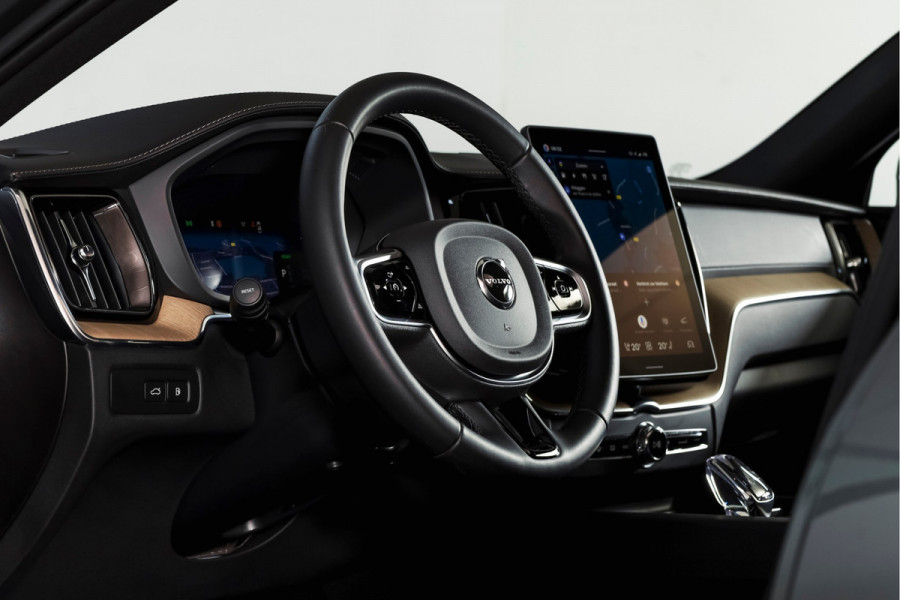 Volvo XC60 2.0 T6 Plug-in hybrid AWD Ultra Dark | Forest Lake | Adapt. Cruise | Stoel + Stuurverw. |  | 360 Camera | NAV + Carplay/Android | Elek. Klep | LM 21" | 1267