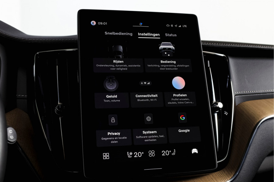 Volvo XC60 2.0 T6 Plug-in hybrid AWD Ultra Dark | Forest Lake | Adapt. Cruise | Stoel + Stuurverw. |  | 360 Camera | NAV + Carplay/Android | Elek. Klep | LM 21" | 1267