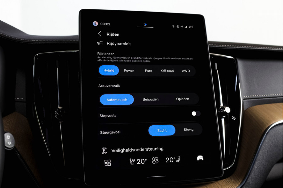 Volvo XC60 2.0 T6 Plug-in hybrid AWD Ultra Dark | Forest Lake | Adapt. Cruise | Stoel + Stuurverw. |  | 360 Camera | NAV + Carplay/Android | Elek. Klep | LM 21" | 1267