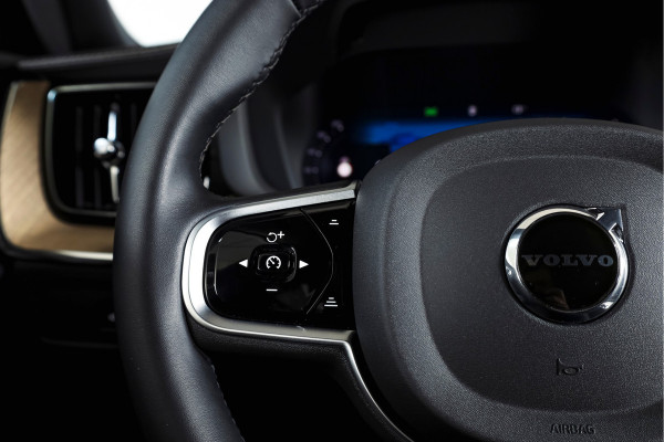 Volvo XC60 2.0 T6 Plug-in hybrid AWD Ultra Dark | Forest Lake | Adapt. Cruise | Stoel + Stuurverw. |  | 360 Camera | NAV + Carplay/Android | Elek. Klep | LM 21" | 1267