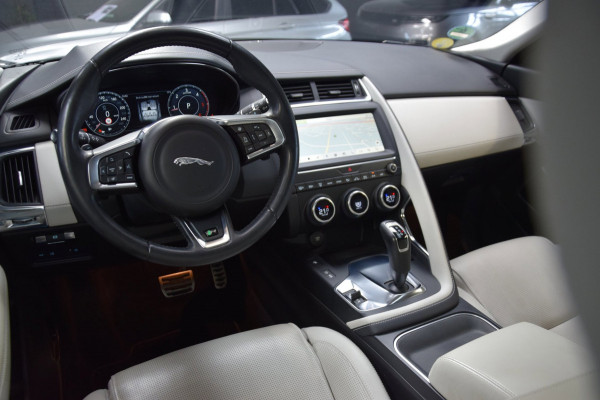 Jaguar E-Pace 2.0 D240 AWD R-Dynamic HSE Panoramadak|Leder|ACC|Dealer Onderhouden
