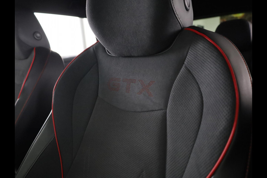 Volkswagen ID.7 Tourer GTX 86 kWh SOH 95 % | 340 PK 4 Motion | Martix koplampen | Headup display | Electrisch verstelbare massage stoelen | 360 graden camera |