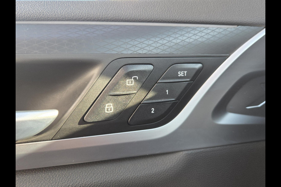 BMW iX3 High Executive 80 kWh NL-AUTO | TREKHAAK | LEDER | PANODAK