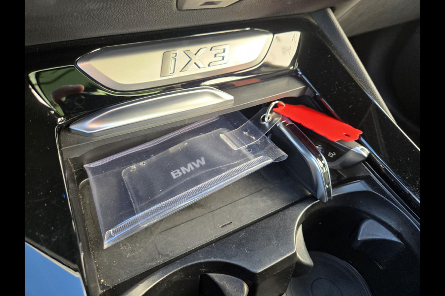 BMW iX3 High Executive 80 kWh NL-AUTO | TREKHAAK | LEDER | PANODAK