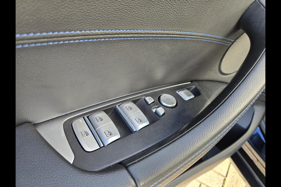 BMW iX3 High Executive 80 kWh NL-AUTO | TREKHAAK | LEDER | PANODAK