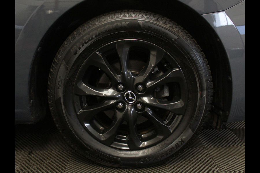 Mazda 2 1.5 Skyactiv-G Luxury CLIMATE | CRUISE | NAVI | LMV16 | DAB | CARPLAY | STOELVERW | PDC | LED