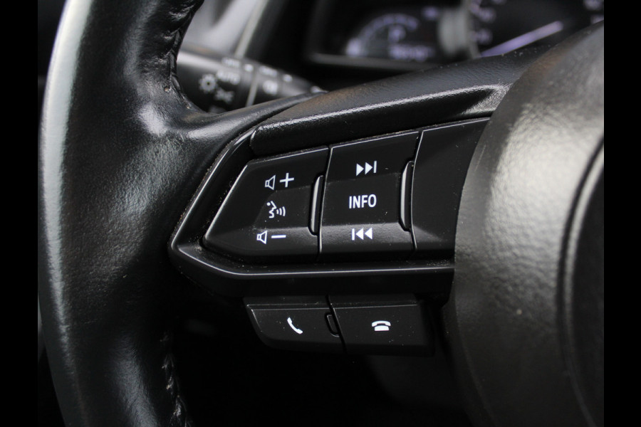 Mazda 2 1.5 Skyactiv-G Luxury CLIMATE | CRUISE | NAVI | LMV16 | DAB | CARPLAY | STOELVERW | PDC | LED