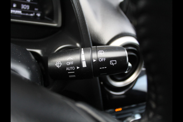 Mazda 2 1.5 Skyactiv-G Luxury CLIMATE | CRUISE | NAVI | LMV16 | DAB | CARPLAY | STOELVERW | PDC | LED