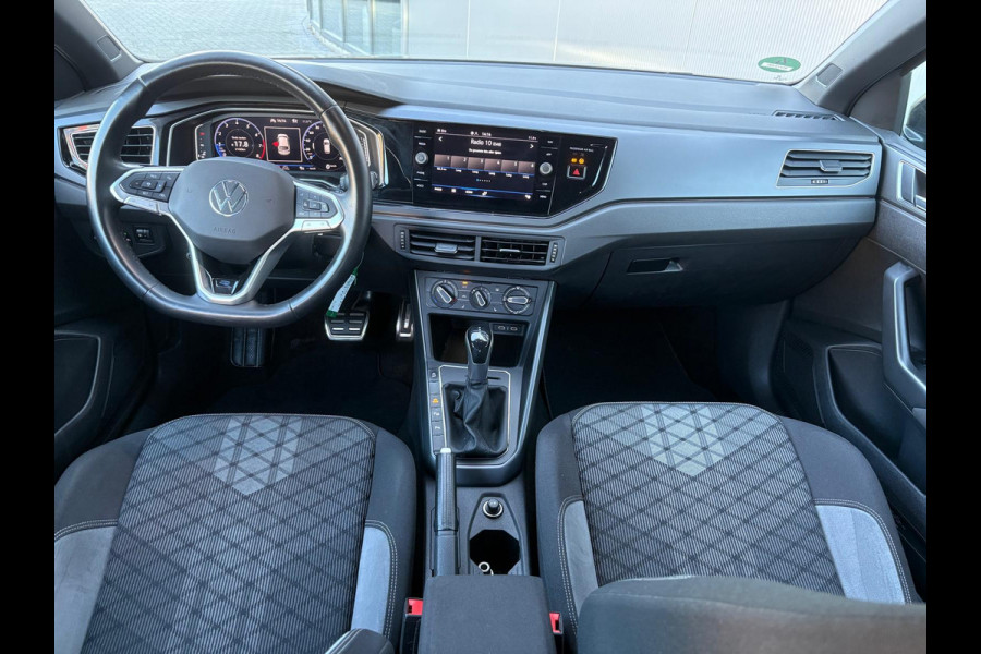 Volkswagen Taigo 110PK TSI Automaat R-Line Business Carplay-android/Camera/Stoelverwarming