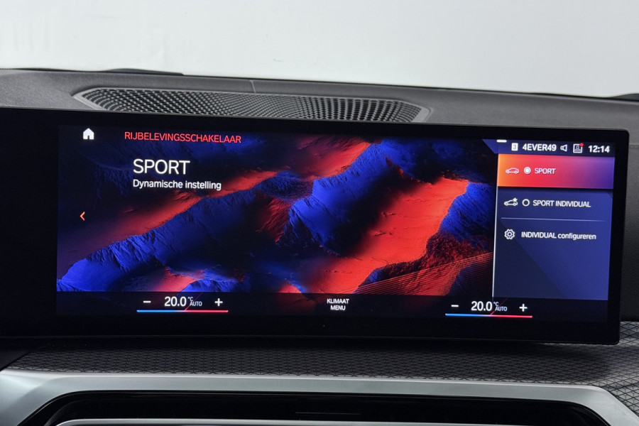 BMW i4 eDrive40 High Executive 84 kWh (PANORAMADAK, STOELVERWARMING, CARPLAY, LED)
