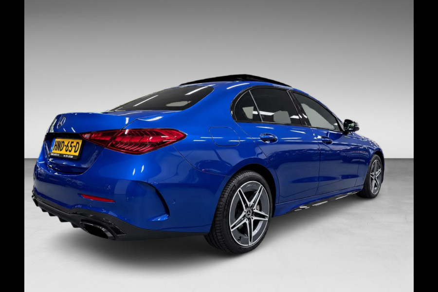 Mercedes-Benz C-Klasse 300 e AMG BLACK-LINE 313PK SOH-TEST/LUCHTVERING/PANO/V-COCKPIT/NAVI/DAB/CARPLAY/CAM///