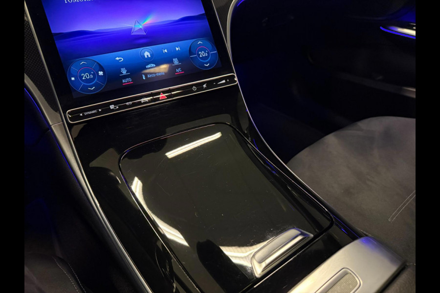 Mercedes-Benz C-Klasse 300 e AMG BLACK-LINE 313PK SOH-TEST/LUCHTVERING/PANO/V-COCKPIT/NAVI/DAB/CARPLAY/CAM///