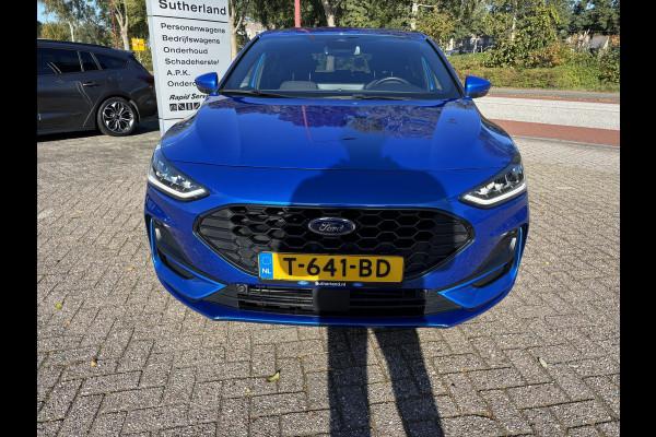 Ford Focus 1.0 EcoBoost Hybrid ST Line X 125pk Trekhaak | Adaptive cruise control | Winter pack | AGR Stoel | Achteruitrijcamera | Rode Remklauwen