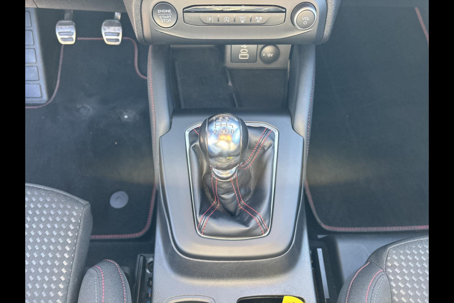 Ford Focus 1.0 EcoBoost Hybrid ST Line X 125pk Trekhaak | Adaptive cruise control | Winter pack | AGR Stoel | Achteruitrijcamera | Rode Remklauwen
