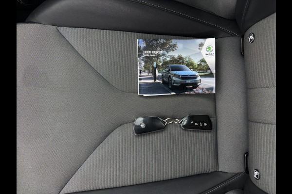 Škoda ENYAQ iV 80 (INCL-BTW) *AUT | LEATHER-FABRIC | FULL-LED | DIGI-COCKPIT | CAMERA | KEYLESS | NAVI-FULLMAP | AMBIENTLIGHT | ECC | HEATED-COMFORTSEATS | DAB+ | PDC | CRUISE | CARPLAY | 17"ALU*