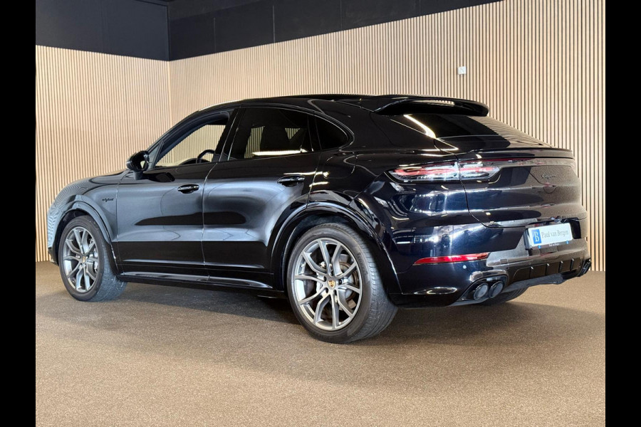 Porsche Cayenne Coupé 3.0 E-Hybrid SPORT DESIGN-LUCHTVERING-PANORAMA-SPORT CHRONO-COMPLEET