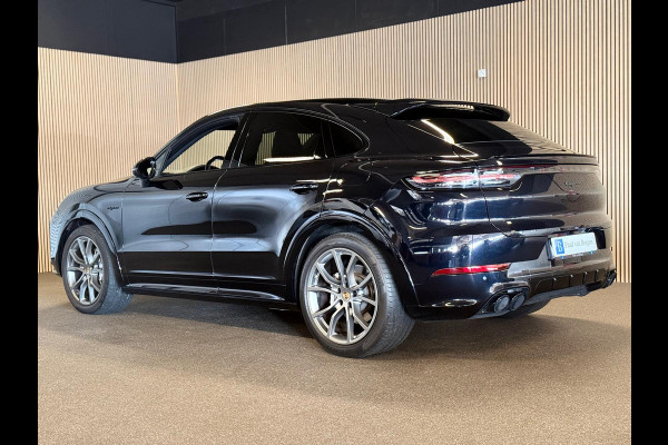 Porsche Cayenne Coupé 3.0 E-Hybrid SPORT DESIGN-LUCHTVERING-PANORAMA-SPORT CHRONO-COMPLEET