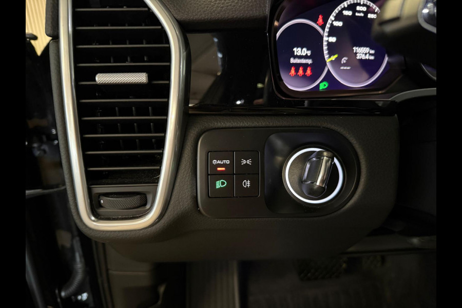 Porsche Cayenne Coupé 3.0 E-Hybrid SPORT DESIGN-LUCHTVERING-PANORAMA-SPORT CHRONO-COMPLEET