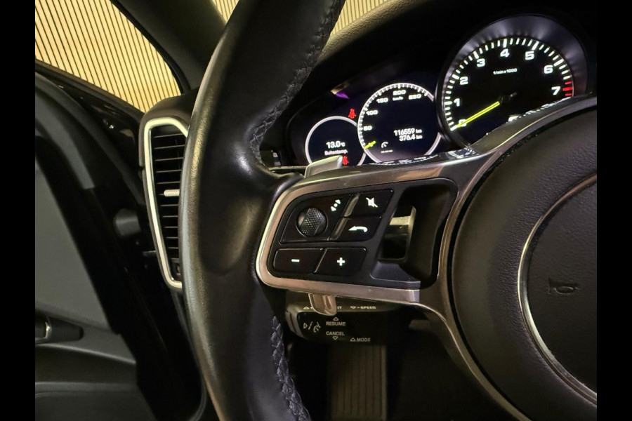 Porsche Cayenne Coupé 3.0 E-Hybrid SPORT DESIGN-LUCHTVERING-PANORAMA-SPORT CHRONO-COMPLEET