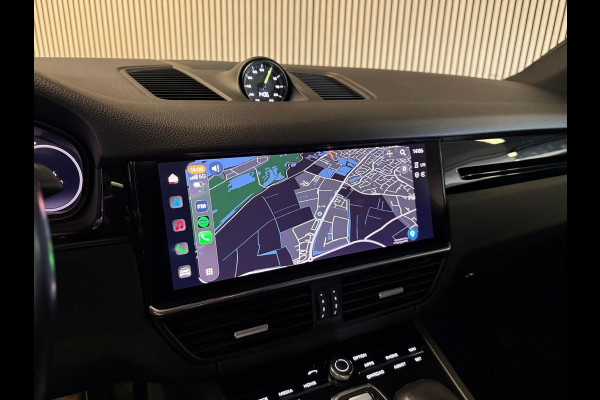 Porsche Cayenne Coupé 3.0 E-Hybrid SPORT DESIGN-LUCHTVERING-PANORAMA-SPORT CHRONO-COMPLEET