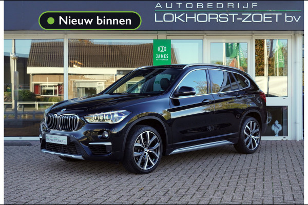 BMW X1 sDrive20i Orange Edition II | Panorama | Trekhaak | ACC | Leer | H/K