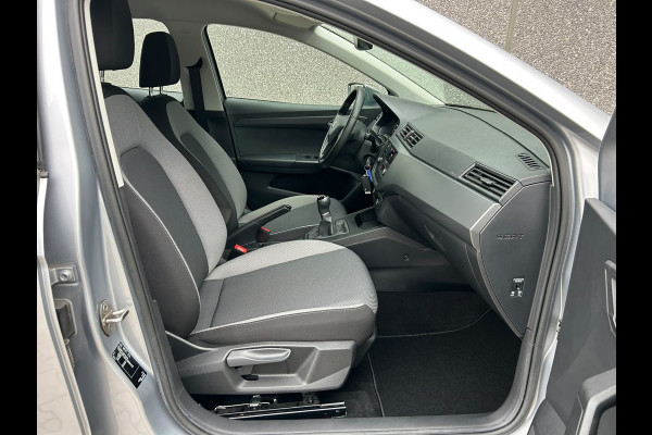 Seat Ibiza 1.0 MPI Reference | CARPLAY | BLUETOOTH | AUX/USB | STOELVERWARMING | PDC | APK T/M 19-10-2028 | AFLEVERBEURT | TOPPER