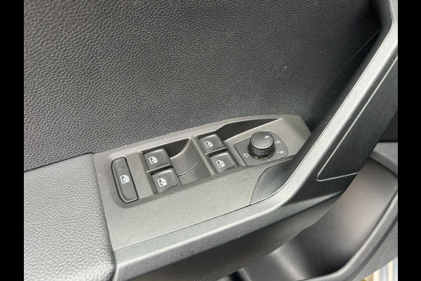Seat Ibiza 1.0 MPI Reference | CARPLAY | BLUETOOTH | AUX/USB | STOELVERWARMING | PDC | APK T/M 19-10-2028 | AFLEVERBEURT | TOPPER