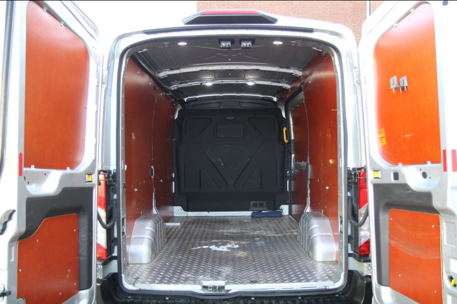Ford Transit 350 2.0 TDCI L2H2 Trend MHEV 130PK / Sync 3 / Dealer onderhoudsbeurt
