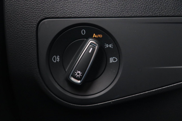 Volkswagen Tiguan Allspace 1.5 TSI ACT / PANODAK / VIRTUAL / ACC / KEYLESS / CAMERA / CARPLAY