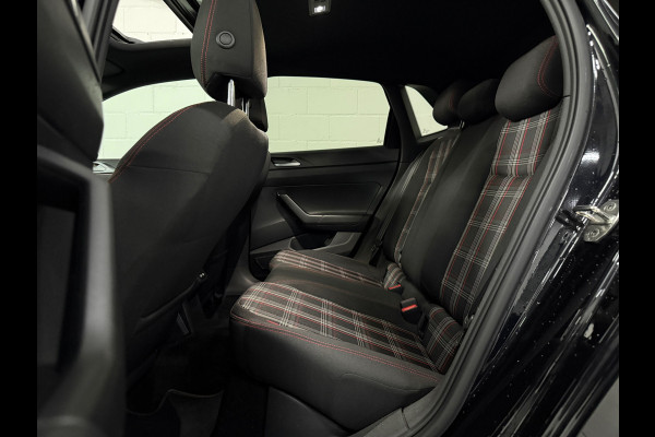 Volkswagen Polo 2.0 TSI GTI*Bomvol*Pano*Stoelverwarming*Blindspot*