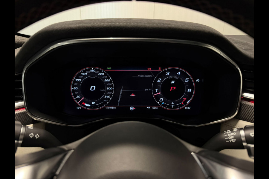 Jaguar F-Pace 5.0 P550 V8 SVR Speciale lak SVO Ultra Metallic Trekhaak Meridian Carbon Pano CameraDealer Onderhouden