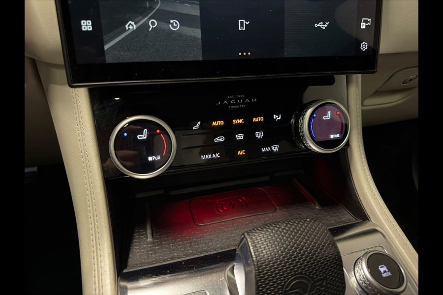 Jaguar F-Pace 5.0 P550 V8 SVR Speciale lak SVO Ultra Metallic Trekhaak Meridian Carbon Pano CameraDealer Onderhouden