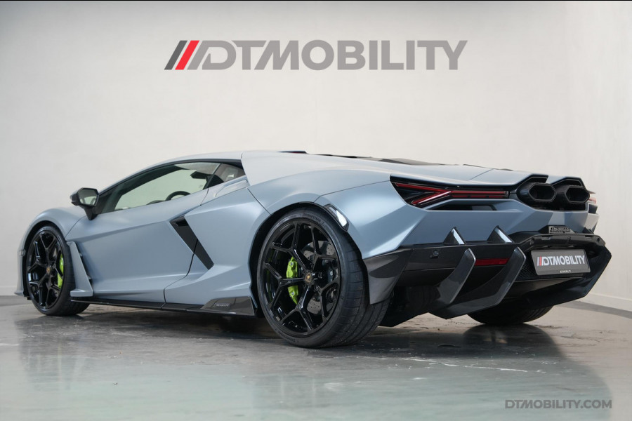 Lamborghini Revuelto | Passenger Display | Carbon Interior