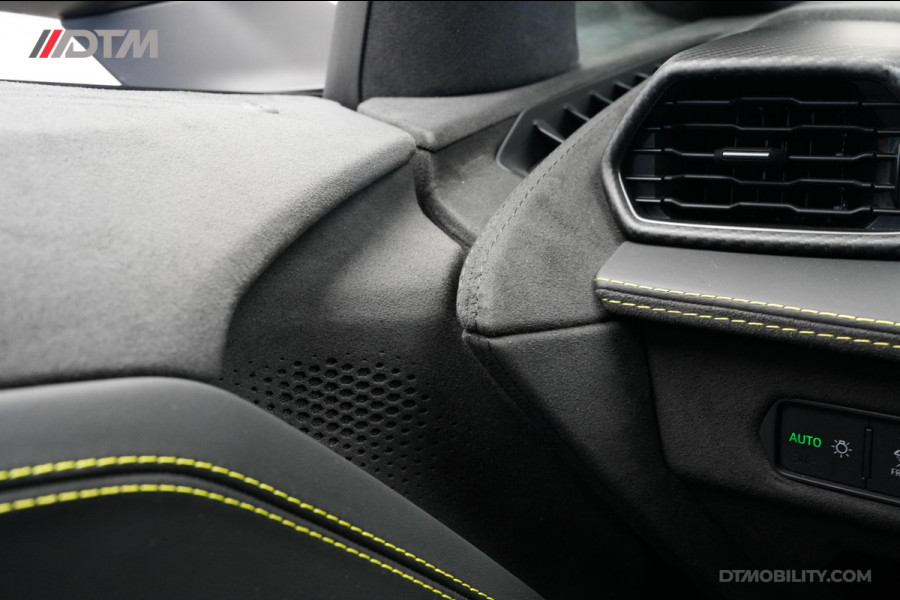 Lamborghini Revuelto | Passenger Display | Carbon Interior