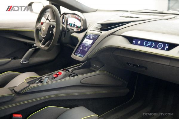 Lamborghini Revuelto | Passenger Display | Carbon Interior