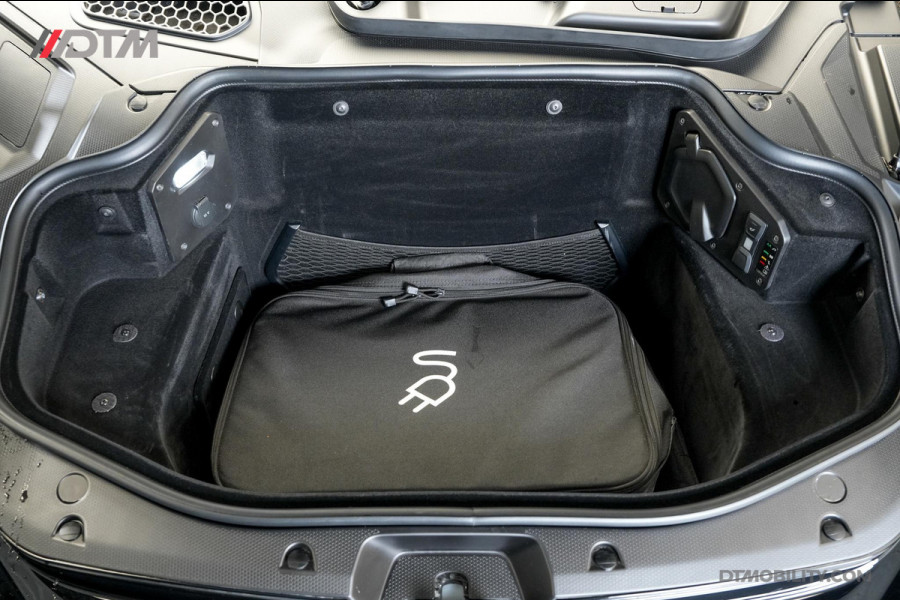 Lamborghini Revuelto | Passenger Display | Carbon Interior